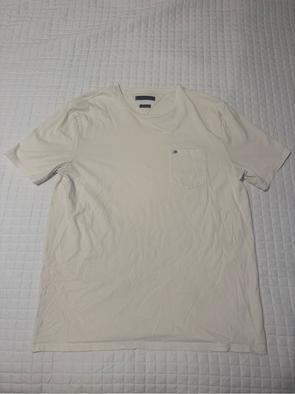 Tommy Hilfiger Men’s Cream Short-Sleeve Pocket Tee